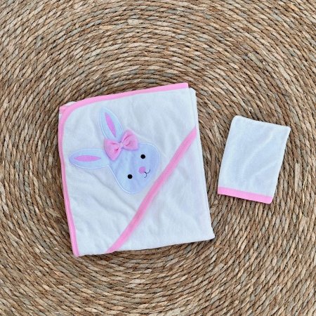 منشة الارنوب لون أبيض و زهر